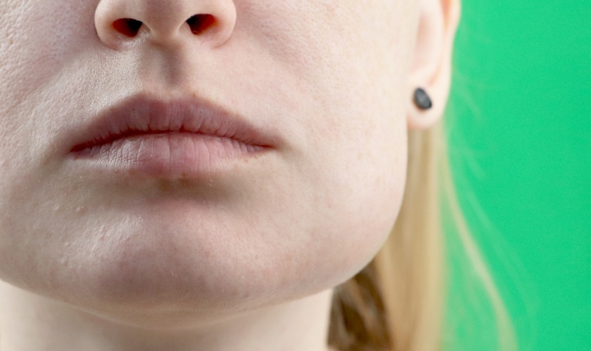 is a swollen jaw a dental emergency